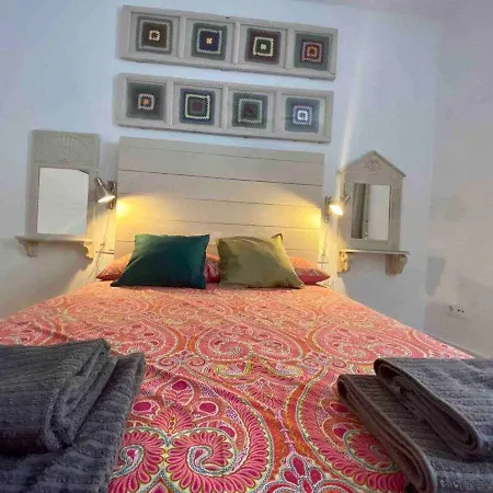 Anticuario En El Teatro Falla Daire Cadiz