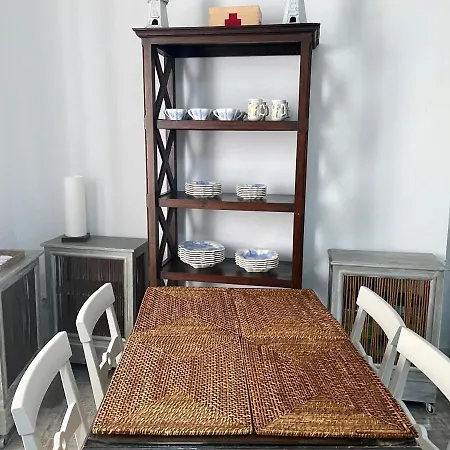 Anticuario En El Teatro Falla *