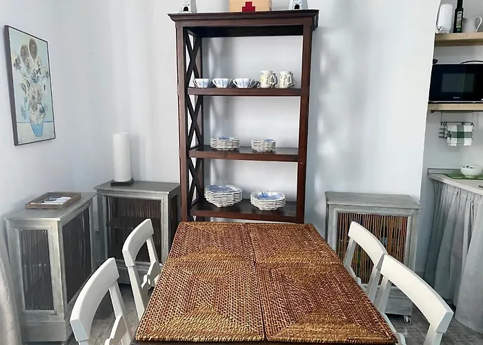 Anticuario En El Teatro Falla *